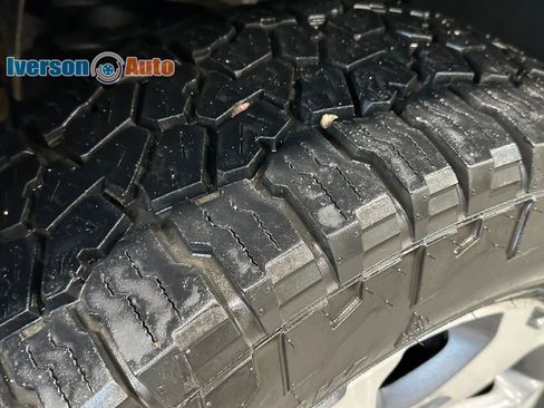 Used 2012 Ford F150 STX w/ STX Decor Pkg image 14