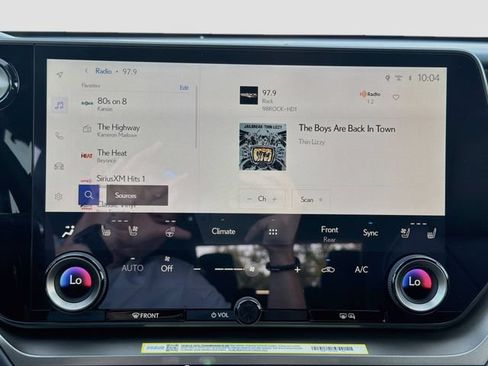 New 2026 Lexus TX 500h AWD image 33