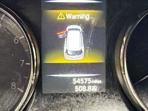 Used 2016 Nissan Rogue S image 11