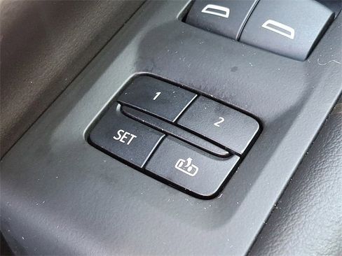 Certified 2023 GMC Yukon AT4 image 27