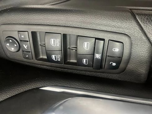 Used 2023 RAM 1500 Big Horn AWD/4WD image 21