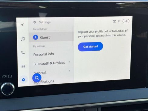 Used 2025 Toyota Prius XLE image 23