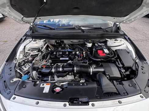 Used 2019 Honda Accord EX image 15