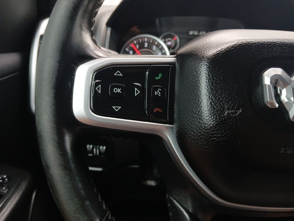 Used 2019 RAM 1500 Big Horn AWD/4WD image 11