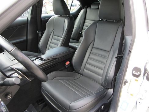 Used 2023 Lexus IS 350 F Sport w/ Memory Package AWD/4WD image 32