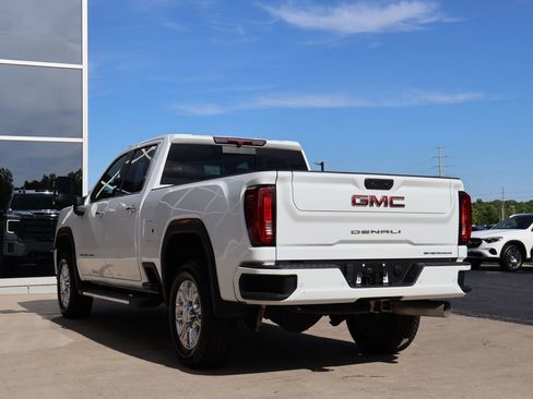 Used 2022 GMC Sierra 3500 Denali AWD/4WD image 5