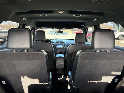 Used 2018 Ford Explorer XLT w/ Equipment Group 202A image 24