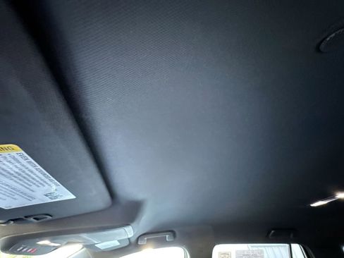 Used 2026 Chevrolet Equinox LT FWD image 20