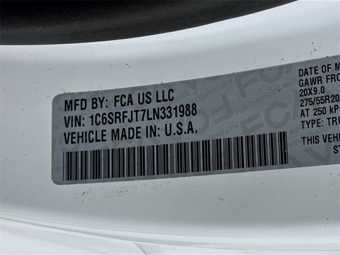 Used 2020 RAM 1500 Laramie image 31