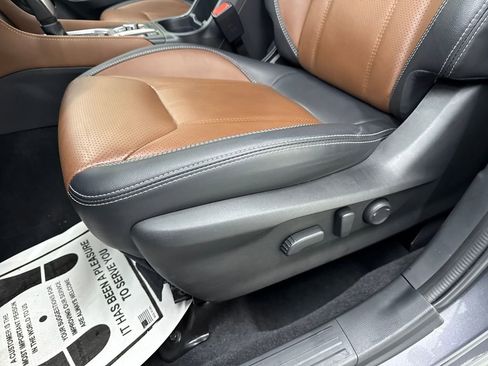 Used 2022 Subaru Forester Touring w/ Popular Package #2 image 12