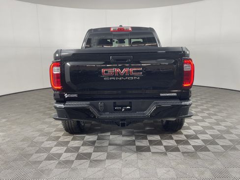 New 2025 GMC Canyon Elevation w/ Convenience Package image 4