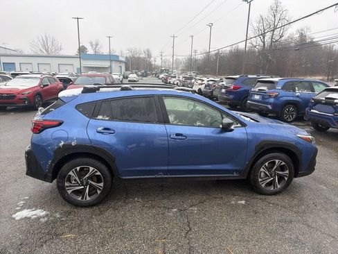 Used 2025 Subaru Crosstrek 2.0i Premium image 2