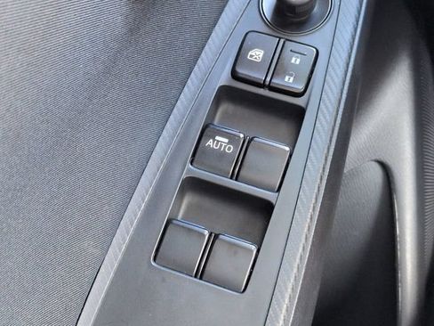 Used 2019 Toyota Yaris LE FWD image 21