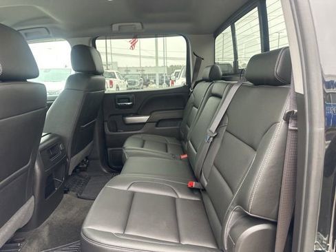 Used 2017 Chevrolet Silverado 1500 LTZ Z71 w/ LTZ Plus Package image 9