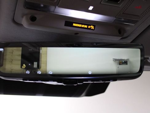 Certified 2025 Land Rover Defender 110 S AWD/4WD image 33