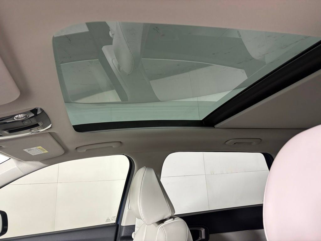 New 2026 Kia Sorento S w/ S Panoramic Sunroof Package FWD image 33