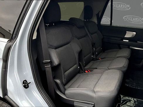 New 2025 Ford Expedition Active AWD/4WD image 12