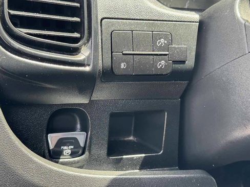 Used 2025 RAM ProMaster 2500 w/ Convenience Group FWD image 26