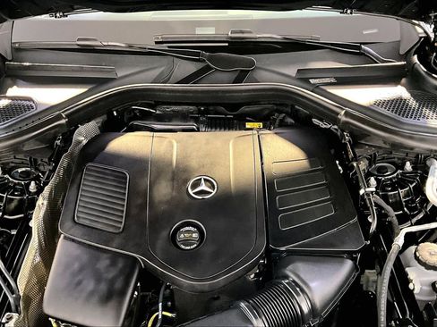 Used 2026 Mercedes-Benz GLC 300 4MATIC image 30