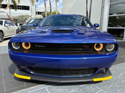 Used 2021 Dodge Challenger R/T Scat Pack w/ Dynamics Package image 19