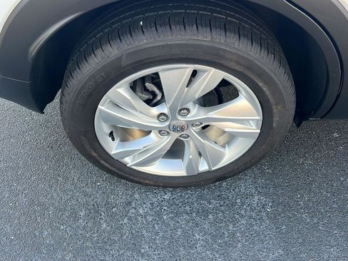 Used 2025 Buick Encore GX Preferred image 37