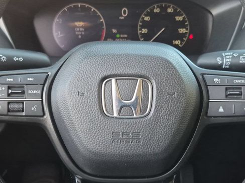 Used 2024 Honda HR-V LX image 15