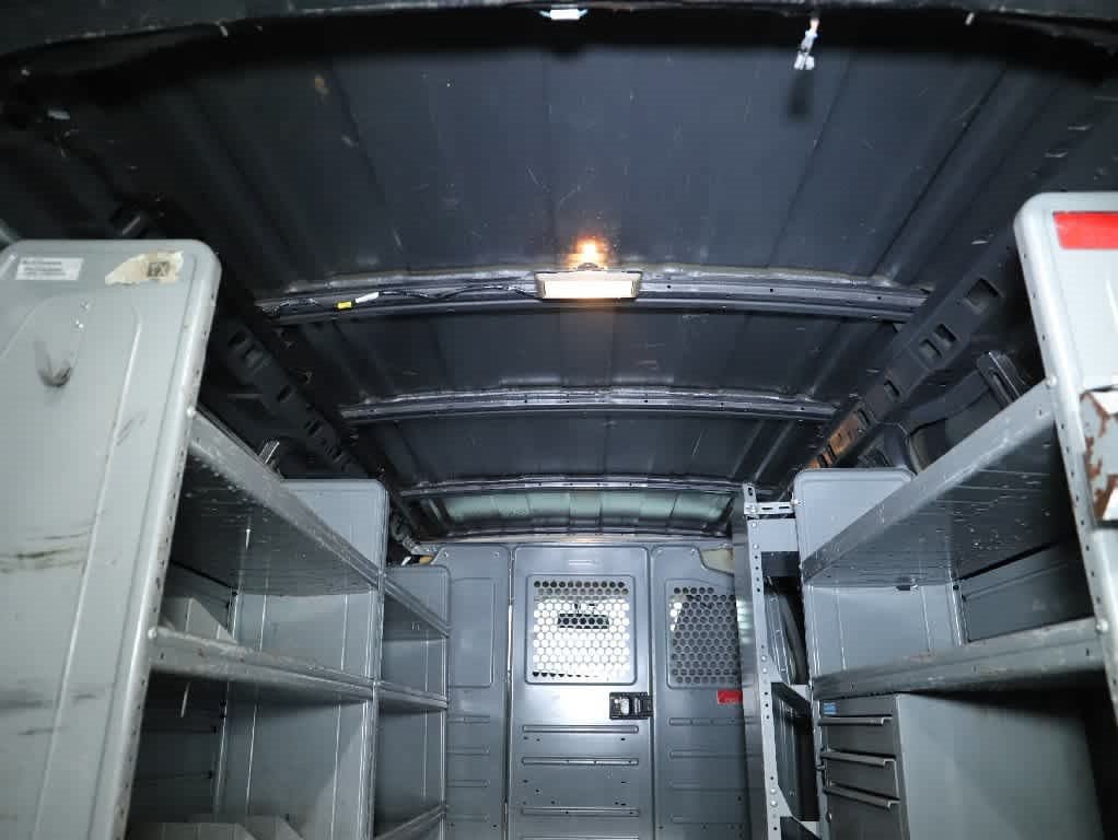 Used 2014 Chevrolet Express 2500 RWD image 27