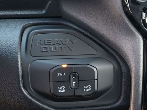 New 2026 RAM 2500 Big Horn AWD/4WD image 18