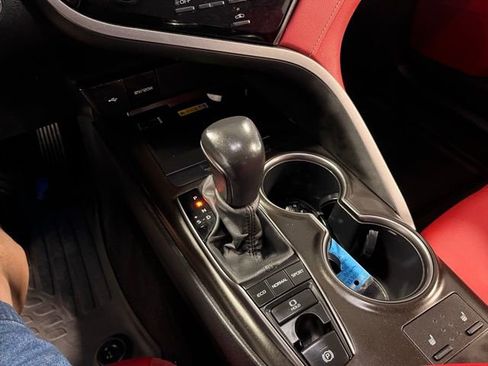 Used 2023 Toyota Camry XSE image 29