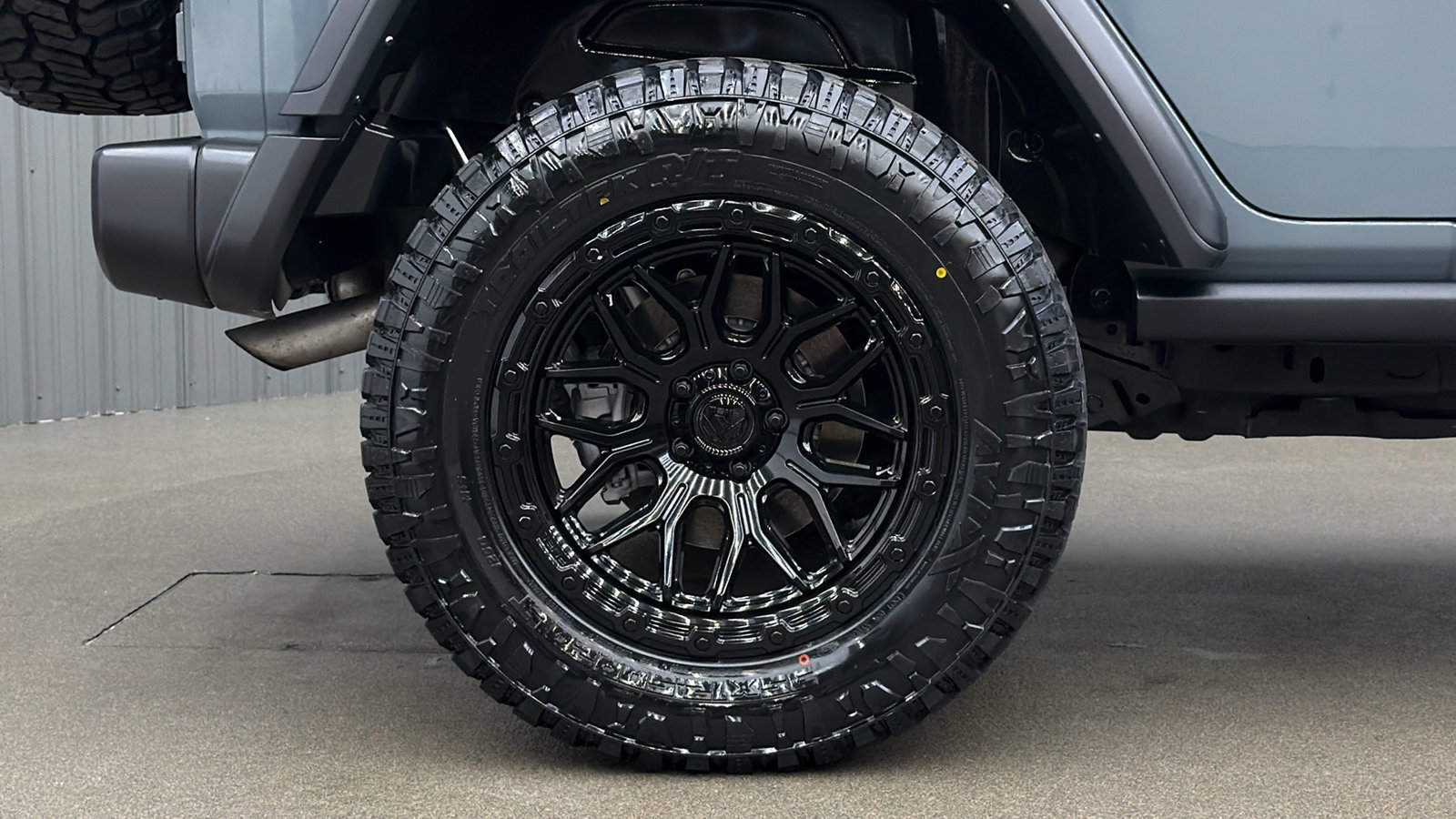 Used 2024 Jeep Wrangler Unlimited AWD/4WD image 11