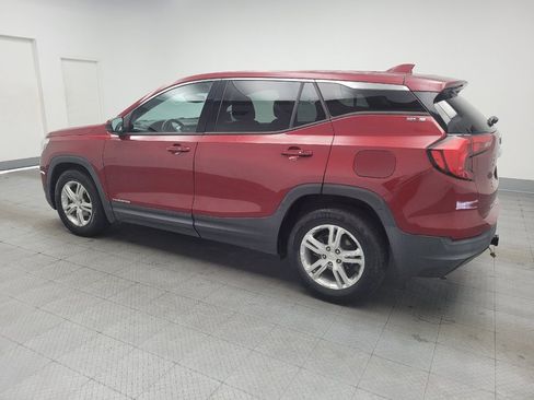 Used 2020 GMC Terrain SLE FWD image 3