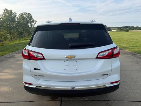 Used 2018 Chevrolet Equinox Premier FWD image 4
