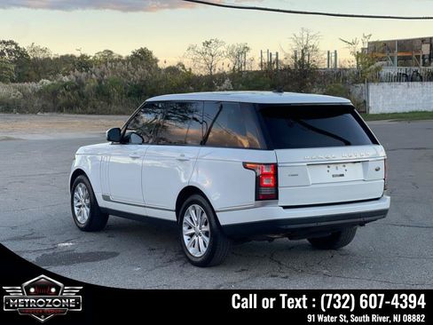 Used 2016 Land Rover Range Rover HSE AWD/4WD image 4