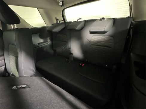 New 2025 Nissan Pathfinder SV image 25