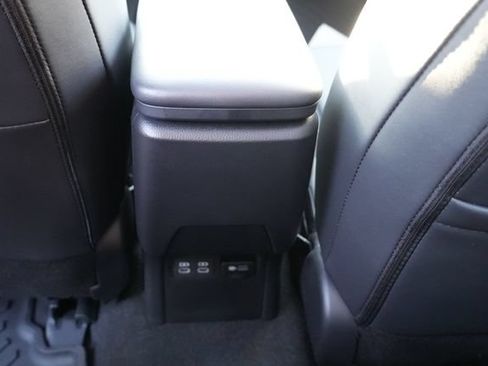 Used 2026 Toyota Prius Plug-In Hybrid FWD image 17
