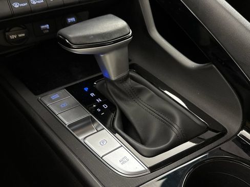 Used 2023 Hyundai Elantra SEL w/ Convenience Package FWD image 21