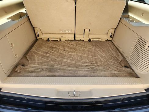 Certified 2013 Chevrolet Suburban LTZ image 25