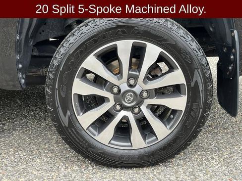Used 2020 Toyota Tundra Limited w/ Limited Premium Package AWD/4WD image 24