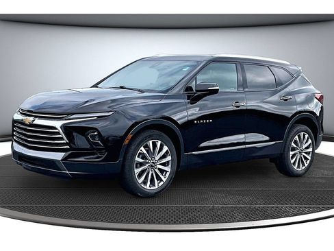 Used 2023 Chevrolet Blazer Premier w/ Enhanced Convenience Package AWD/4WD image 15
