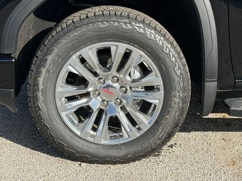 New 2026 GMC Sierra 1500 Denali image 13