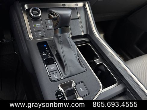 Used 2024 Lexus GX 550 AWD/4WD image 30