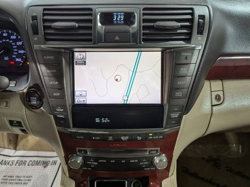 Used 2011 Lexus LS 460 AWD w/ Comfort Pkg image 41