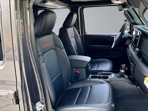 New 2026 Jeep Wrangler Unlimited Rubicon AWD/4WD image 8