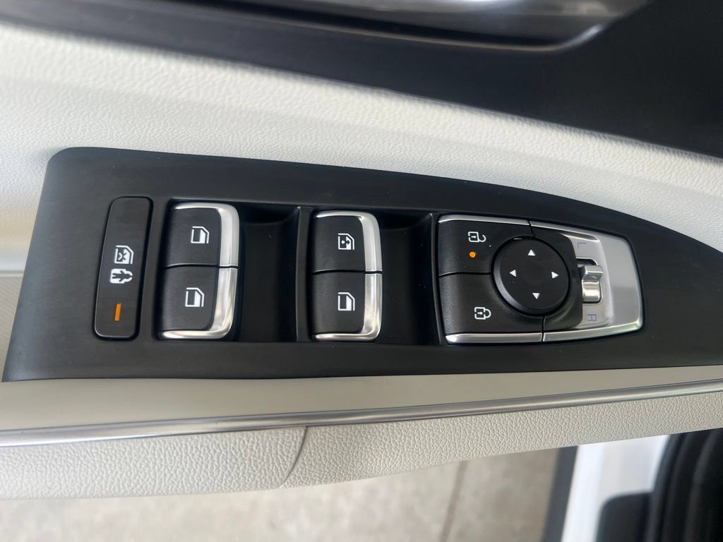 Certified 2024 Kia Sorento S w/ Panoramic Sunroof Package FWD image 47
