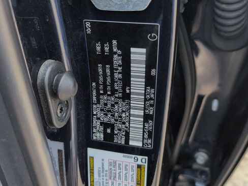 Used 2021 Lexus GX 460 Premium w/ Premium Package AWD/4WD image 36