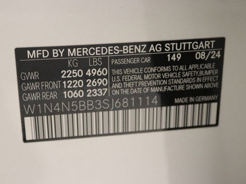Certified 2025 Mercedes-Benz GLA 35 AMG 4MATIC image 19