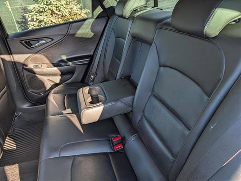 Used 2016 Chevrolet Malibu LT w/ Leather Package image 26