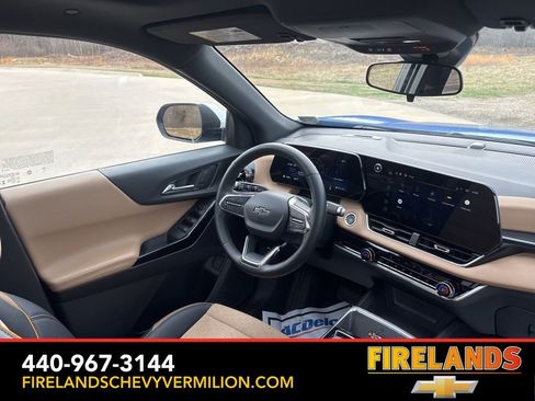 New 2025 Chevrolet Equinox ACTIV image 35