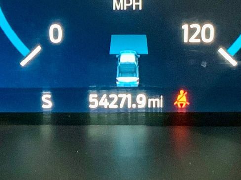 Used 2023 Ford F150 Lariat w/ Equipment Group 502A High image 37