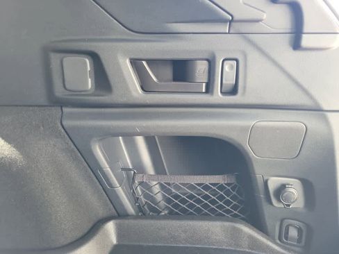 Used 2020 Subaru Outback Limited AWD/4WD image 37